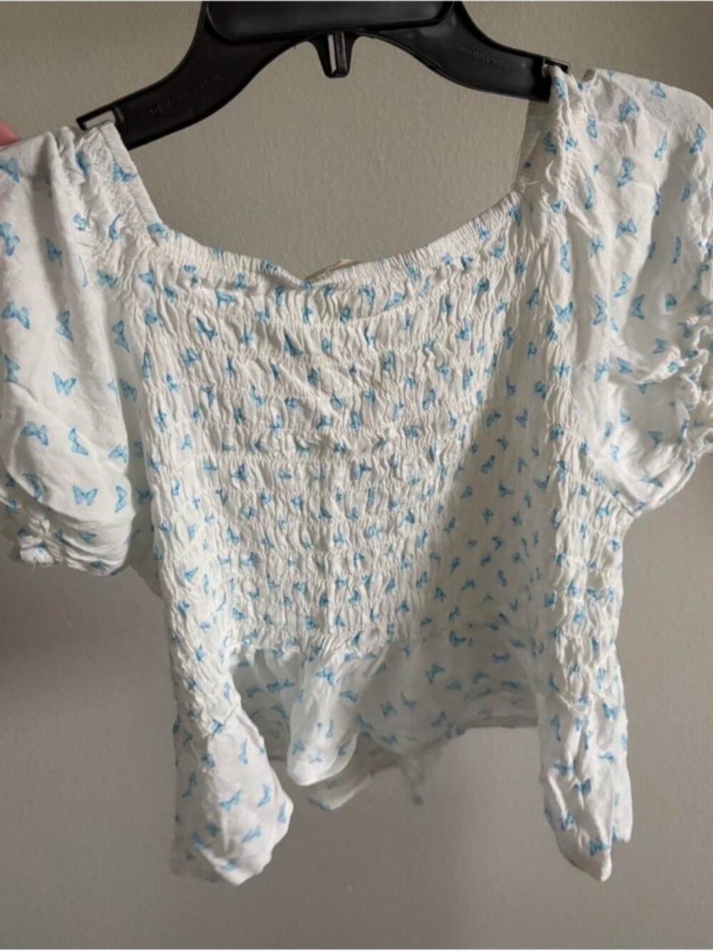 cropped white top - Picture 3 of 3